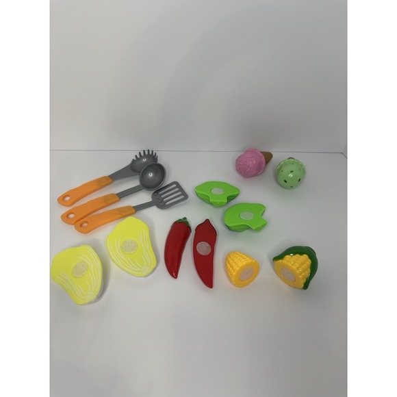 Kitchen Fun Kids Connecting Cutting Food w/ Kitchen Utensils - Picture 3 of 3